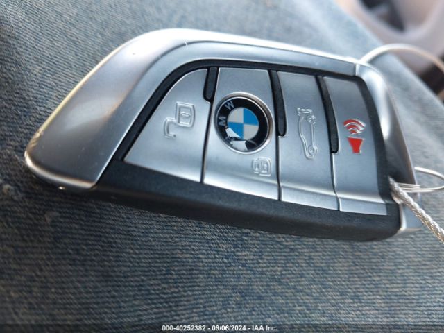 5UXCW2C02N9K38582 BMW X7 Xdrive40i