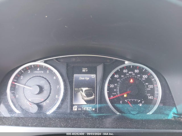 4T1BF1FK6HU680475 Toyota CAMRY SE