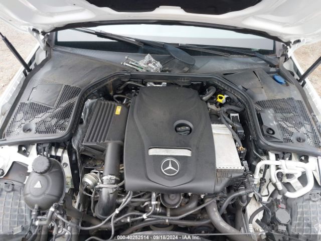 55SWF4JB6HU211733 Mercedes-Benz C 300 Luxury/sport