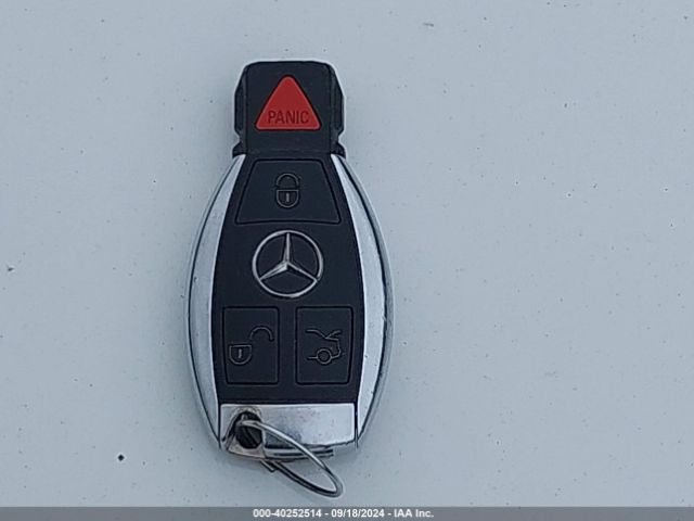 55SWF4JB6HU211733 Mercedes-Benz C 300 Luxury/sport