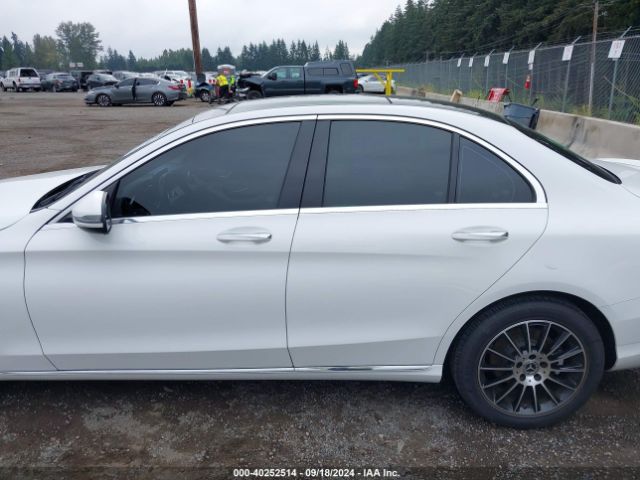 55SWF4JB6HU211733 Mercedes-Benz C 300 Luxury/sport