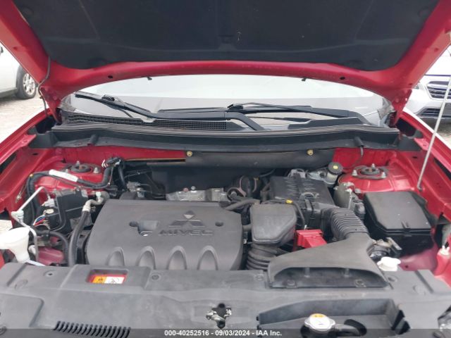 JA4AD3A39FZ008602 Mitsubishi Outlander Se