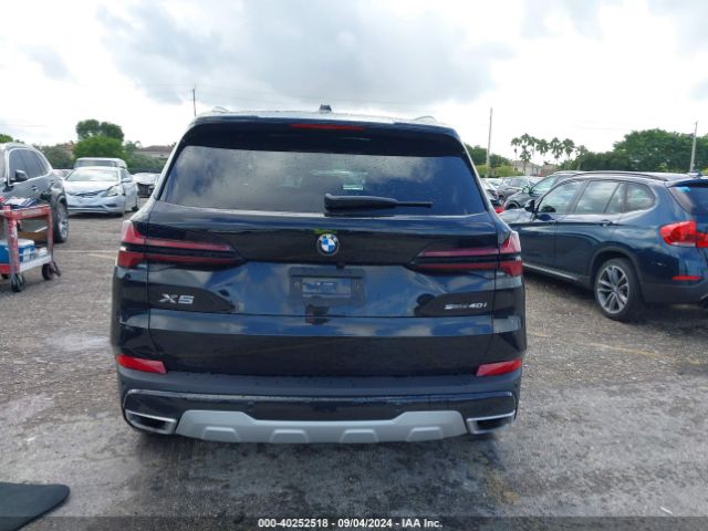 5UX13EU05S9W98251 BMW X5 Sdrive40i