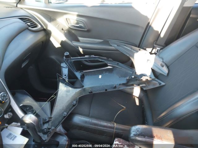 KL7CJPSM6NB562478 Chevrolet Trax Awd Lt