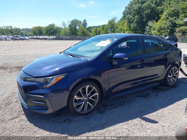 Toyota COROLLA SE 2020 5YFS4RCE3LP016289 Image 2
