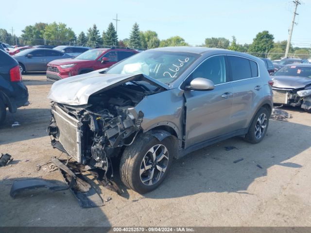 KNDPMCAC3M7942666 KIA Sportage Lx