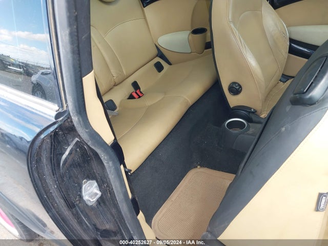 2010 MINI COOPER S CLUBMAN WMWMM3C57ATP93874 Photo 7