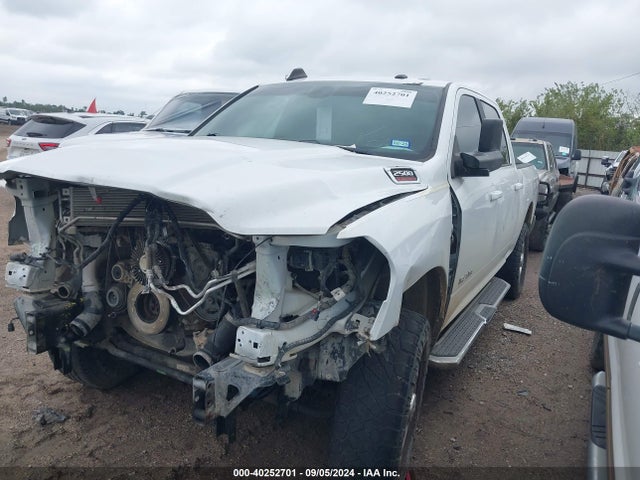 3C6UR5DL5MG620523 RAM 2500 Big Horn  4x4 6'4 Box