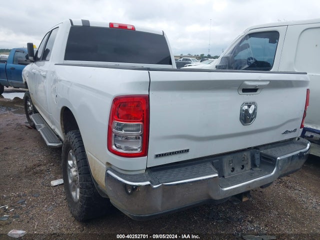 3C6UR5DL5MG620523 RAM 2500 Big Horn  4x4 6'4 Box