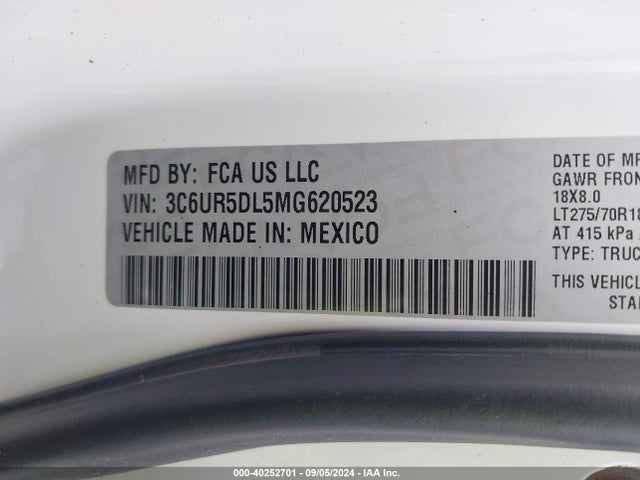 3C6UR5DL5MG620523 RAM 2500 Big Horn  4x4 6'4 Box