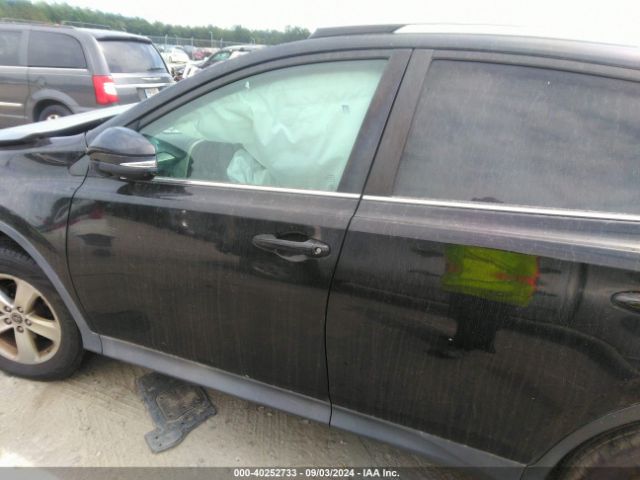 2T3WFREV4FW221302 Toyota Rav4 Xle