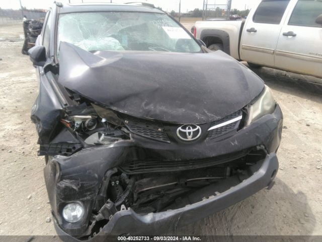 2T3WFREV4FW221302 Toyota Rav4 Xle