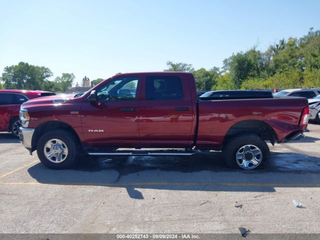 3C6UR5CJ1NG281406 RAM 2500 Tradesman  4x4 6'4 Box