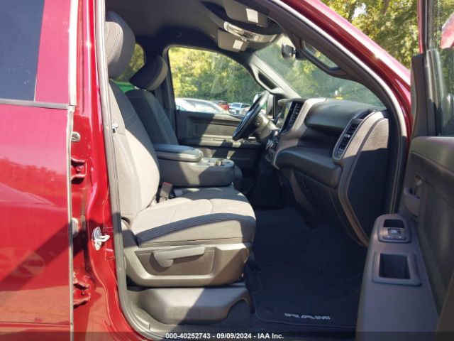 3C6UR5CJ1NG281406 RAM 2500 Tradesman  4x4 6'4 Box