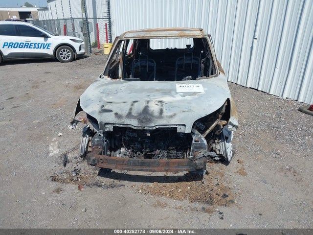 KIA SOUL + 2016 KNDJP3A55G7862174 Image 6