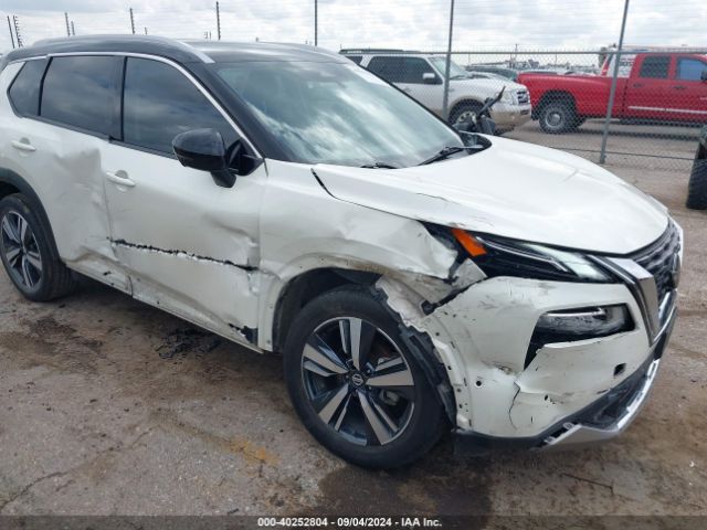 JN8AT3DC3MW105799 Nissan Rogue Platinum Fwd