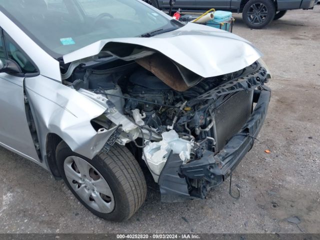 KNAFK4A6XE5178939 KIA FORTE LX
