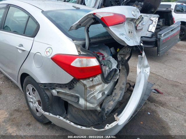 KNAFK4A6XE5178939 KIA FORTE LX