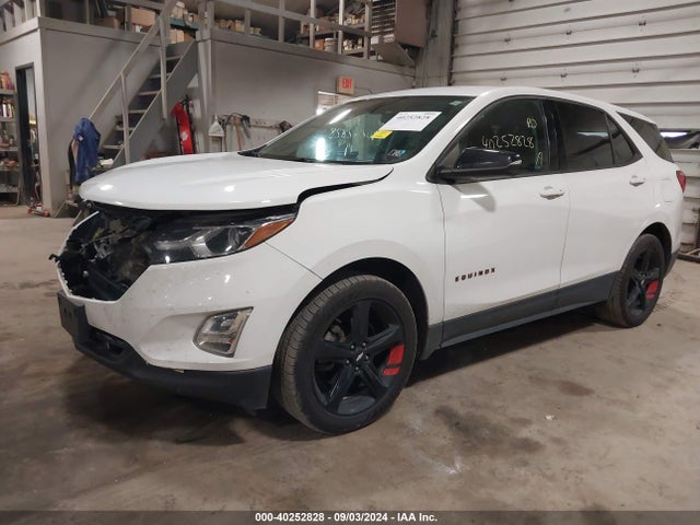 Chevrolet EQUINOX LT 2019 2GNAXVEX7K6175303 Image 2