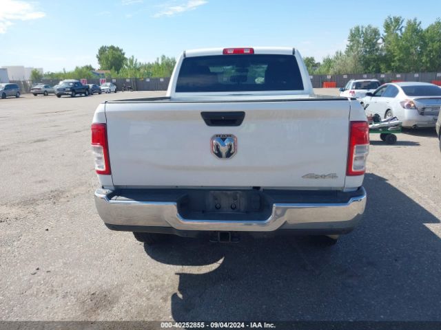 3C6UR5CJ3KG512575 RAM 2500 Tradesman  4x4 6'4 Box