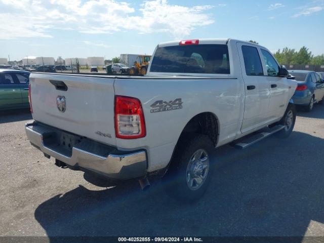 3C6UR5CJ3KG512575 RAM 2500 Tradesman  4x4 6'4 Box
