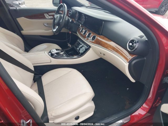 WDDZF4JB3JA485779 Mercedes-Benz E 300