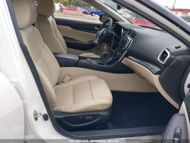 1N4AA6AV0KC365610 Nissan Maxima 3.5 Platinum