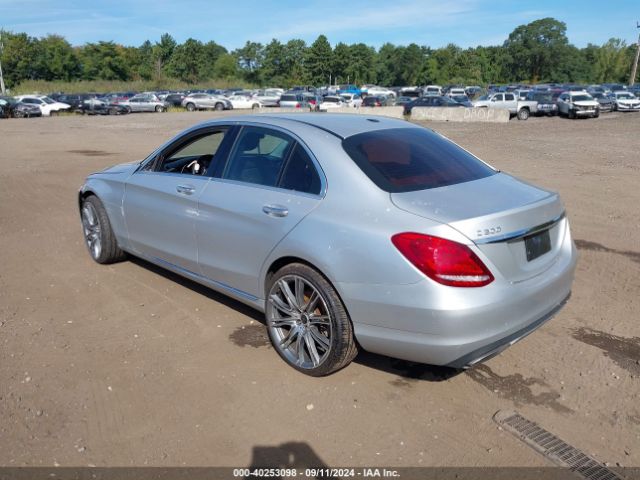 55SWF4KB8FU028801 Mercedes-Benz C 300 4matic/luxury 4matic/sport 4matic