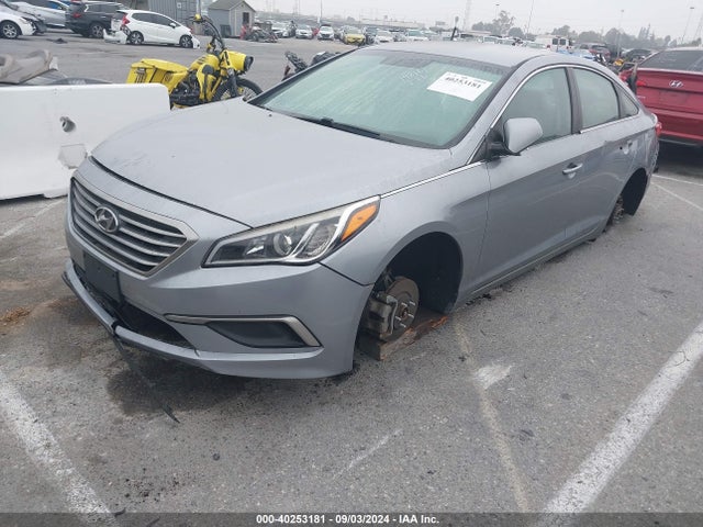Hyundai Sonata 2017 5NPE24AF0HH589656 Image 2