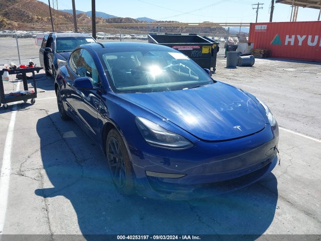 2022 TESLA MODEL 3 5YJ3E1EB2NF267194 Photo 0