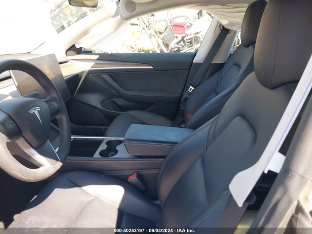 2022 TESLA MODEL 3 5YJ3E1EB2NF267194 Photo 4