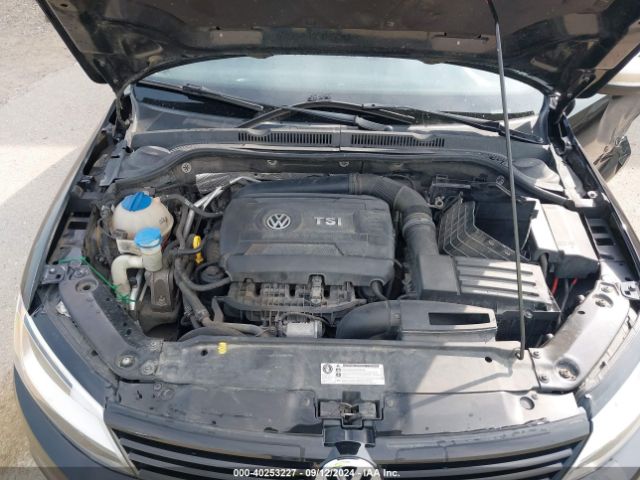 3VWD07AJXEM317321 Volkswagen Jetta 1.8t Se