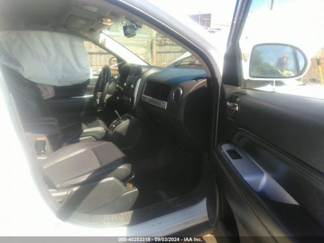 1C4NJDEBXED761378 Jeep Compass Latitude