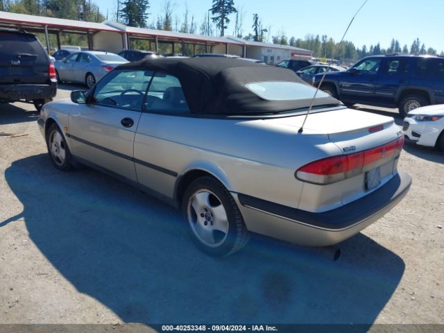 1997 SAAB 900 YS3DF78N6V7004733 Photo 2