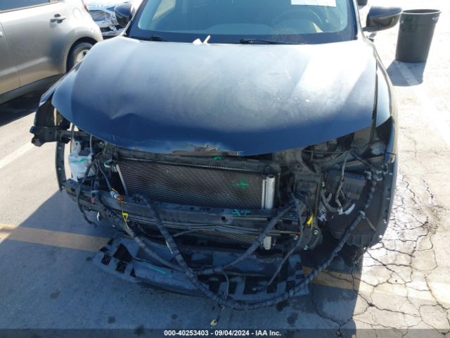 JN8AT2MT4HW132011 Nissan ROGUE S