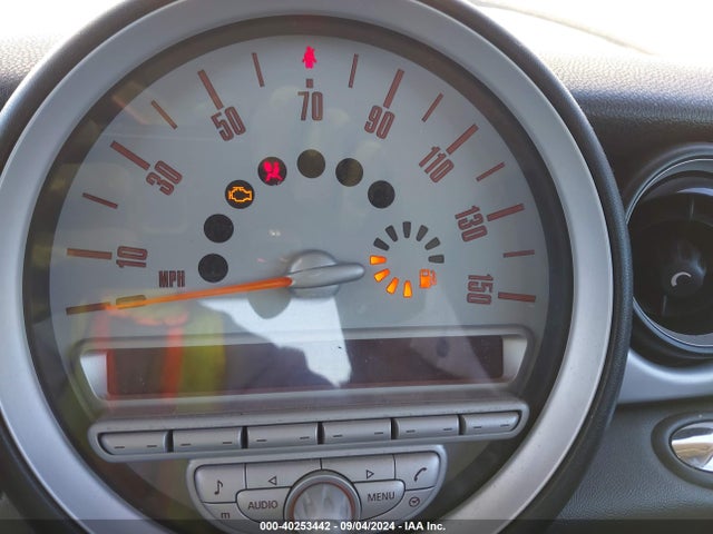 2007 MINI COOPER WMWMF33517TT54060 Photo 5