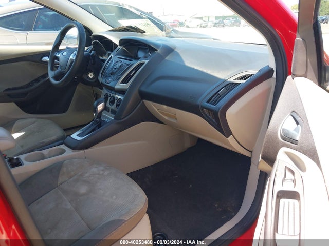 Ford FOCUS SE 2014 1FADP3K21EL283730 Image 5