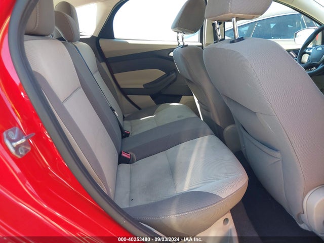 Ford FOCUS SE 2014 1FADP3K21EL283730 Image 8