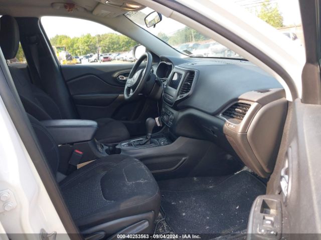 1C4PJLCB6LD605566 Jeep Cherokee Latitude Fwd