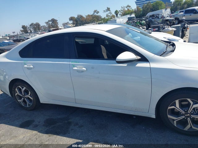 KIA Forte Lxs 2021 3KPF24AD0ME290752 Image 13