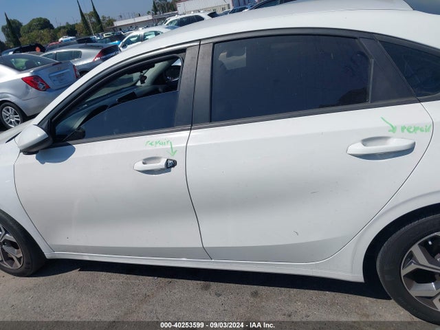 KIA Forte Lxs 2021 3KPF24AD0ME290752 Image 14
