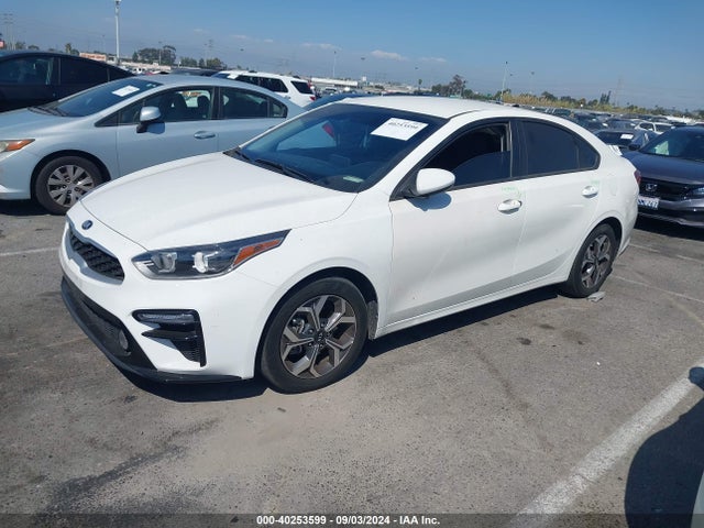 KIA Forte Lxs 2021 3KPF24AD0ME290752 Image 2