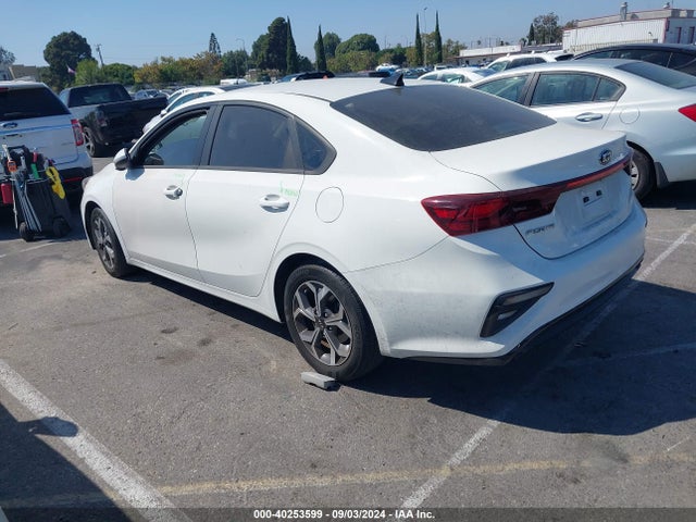 KIA Forte Lxs 2021 3KPF24AD0ME290752 Image 3