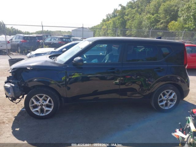 KNDJ23AU0N7163280 KIA SOUL LX