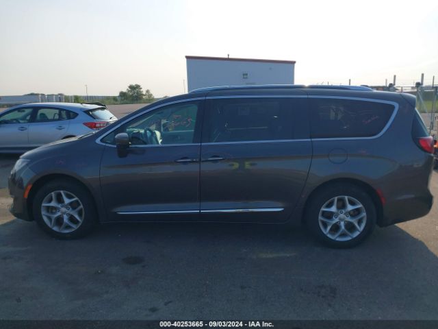 2C4RC1EG1HR507050 Chrysler Pacifica Touring-l Plus