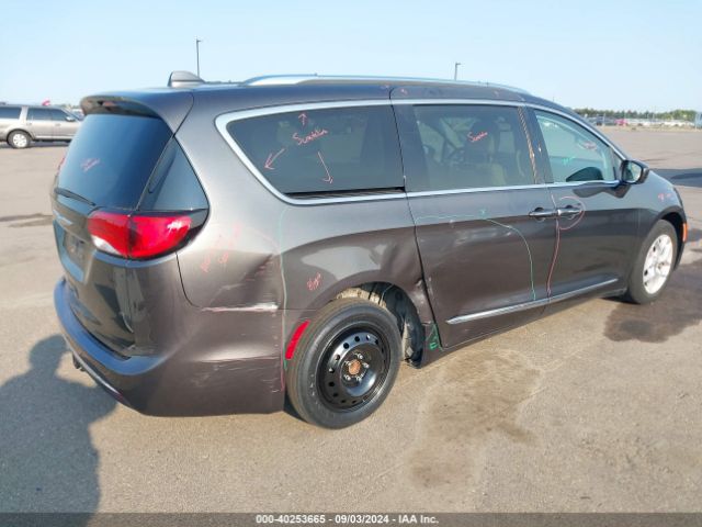 2C4RC1EG1HR507050 Chrysler Pacifica Touring-l Plus