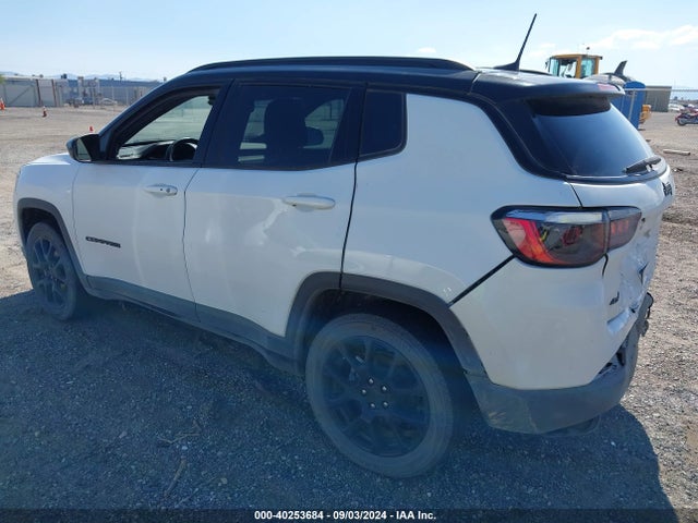 Jeep Compass Altitude 4x4 2022 3C4NJDBB1NT192113 Image 3