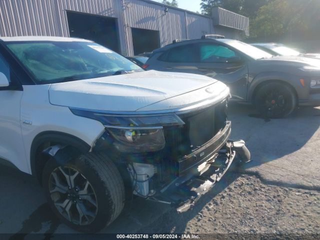 KNDERCAA8M7128763 KIA SELTOS EX