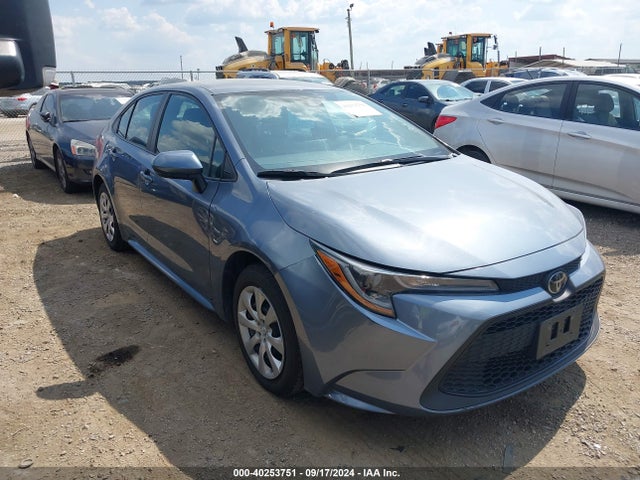 Toyota COROLLA LE 2022 5YFEPMAE1NP332139 main image