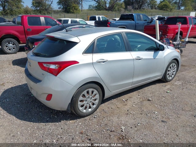 Hyundai ELANTRA GT 2016 KMHD35LH3GU283337 Image 4